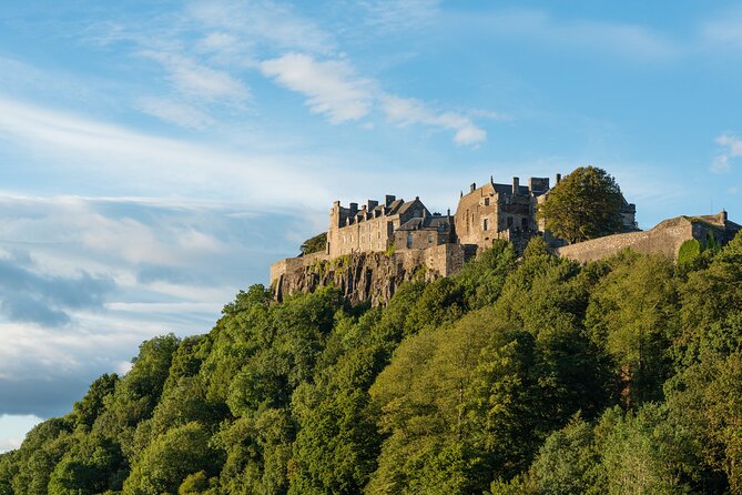 Glasgow: Stirling Castle & Loch Lomond Private Luxury Day Tour - Exploring Callander: The Gateway to the Highlands