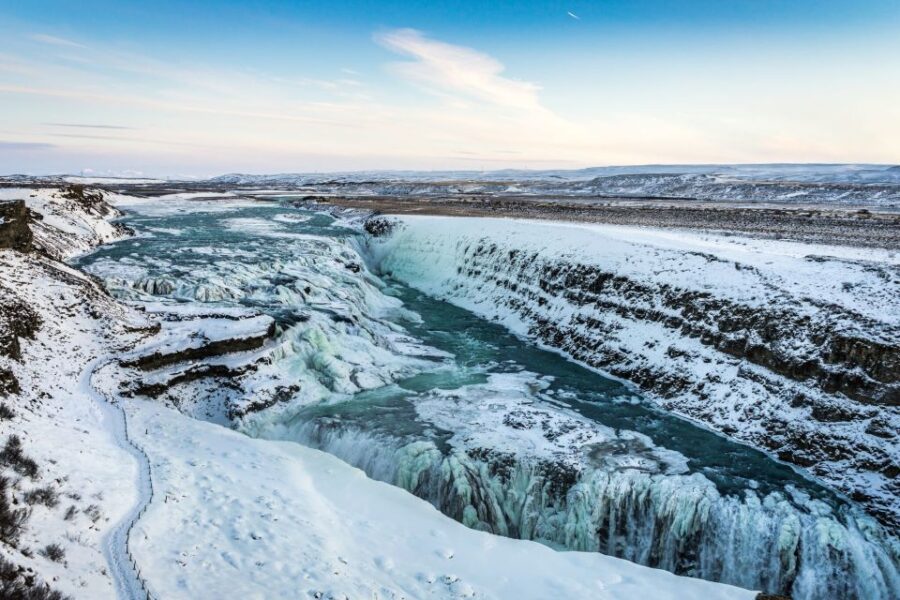 Golden Circle & Northern Lights Winter Small Group Tour - Pickup and Drop-Off in Reykjavik