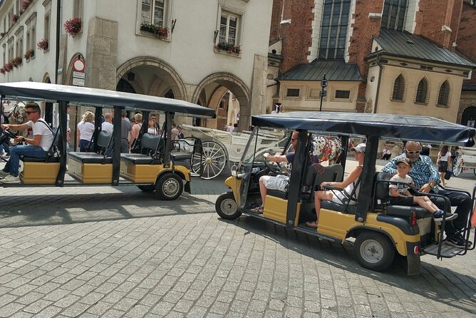 Golf Cart Group Tour via Old Town, Jewish Kazimierz and Ghetto - Visiting Krakow’s Iconic Cloth Hall (Sukiennice)