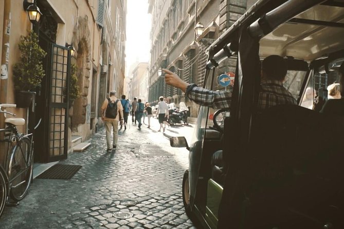 Golf Cart Tour Rome Original since 2005 - The Experience and Guide Personalities