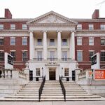 Gossip Girl Uptown Filming Locations Tour in a Vintage Car - Starting Point at Central Park Cafe on 7th Avenue