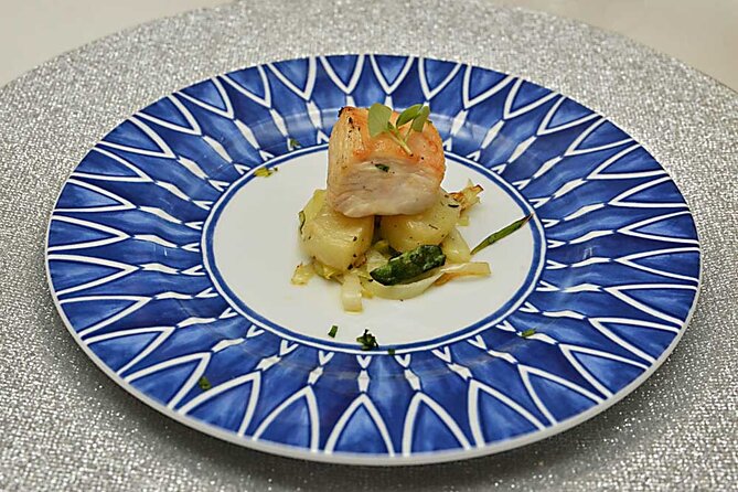 Gourmet Wine & Food Tour in Funchal - Exploring the Monument to João Gonçalves Zarco