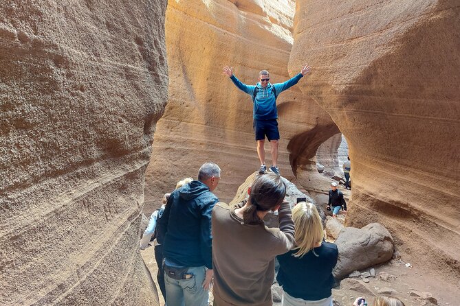 Gran Canaria Cave, Oasis, Red-gorge Adventure & cosy Picnic - Walking Through Aboriginal Caves at Montana de Aguimes
