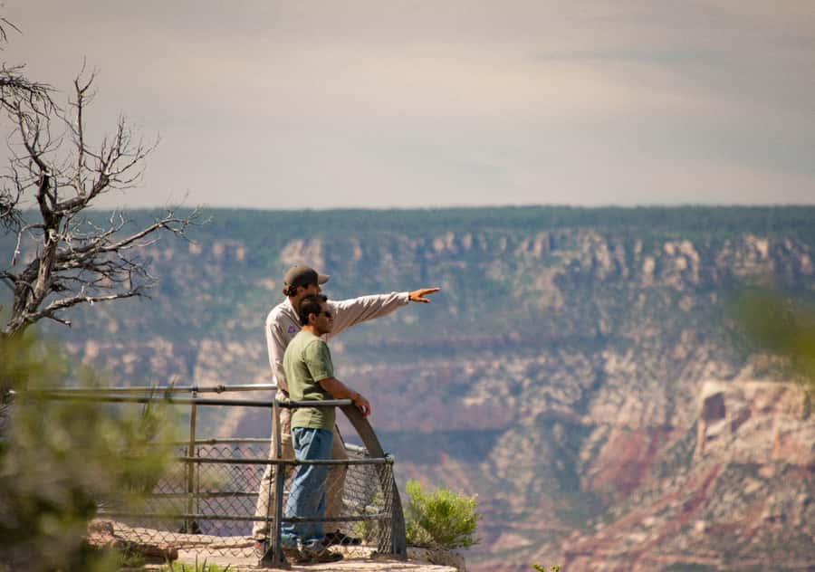 Grand Canyon National Park Day Tour from Las Vegas - Visiting the Bright Angel Lodge and Its Historic Significance