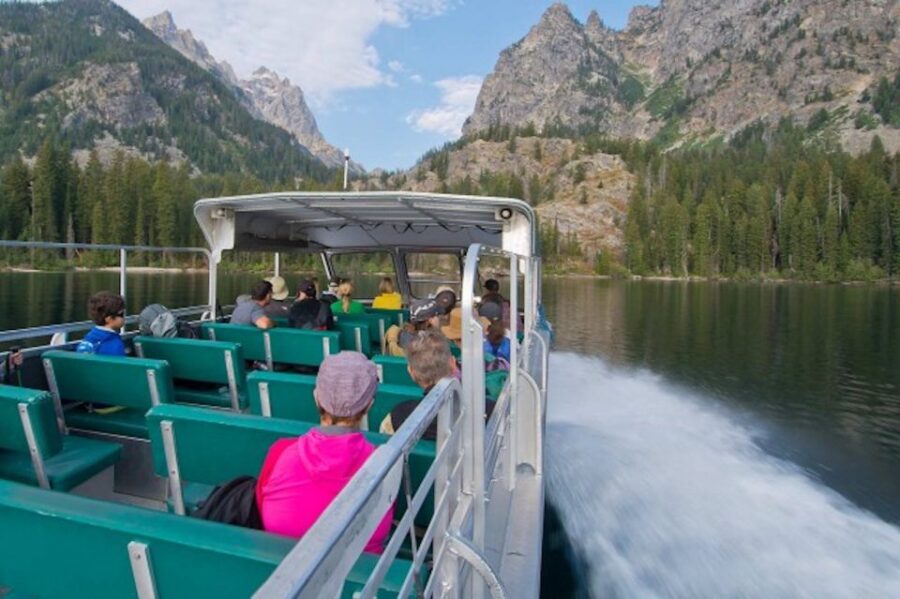 Grand Teton National Park: Full-Day Tour with Boat Ride - Exploring Iconic Locations: Antelope Flats and Mormon Row