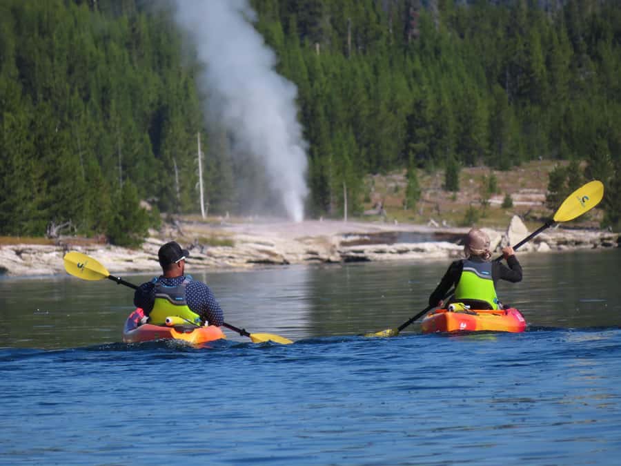 Grant Village: Yellowstone Lake Guided Kayak Tour with Lunch - Exploring Yellowstone Lake by Kayak: What the Experience Offers