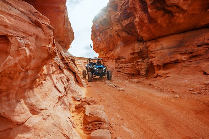 Greater Zion: UTV Tour through The Squeeze - Starting Point at Mad Moose Rentals & Tours in Hurricane