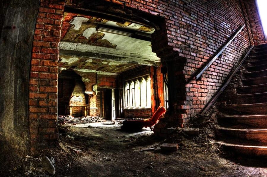 Greensboro: True Crime Walking Tour - Meeting at The Bodega to Begin the Chilling Tour