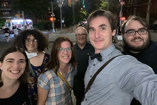Greenwich Village Haunted Tour - The Guides: Knowledgeable and Charismatic Storytellers