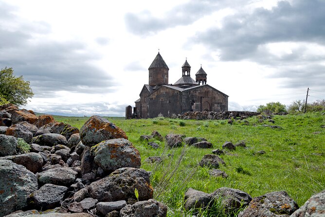 Group Tour: Saghmosavank, Wine Yard, Echmiadzin, Zvartnots - Visiting Saghmosavank Monastery on the Edge of Kasakh River Canyon