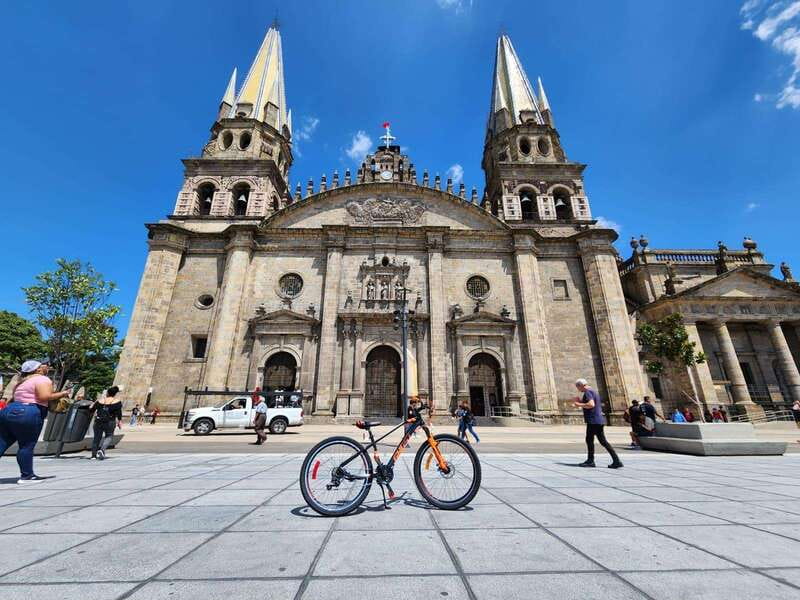 Guadalajara: Bicycle rental per day. - What’s Included in Your Rental Kit