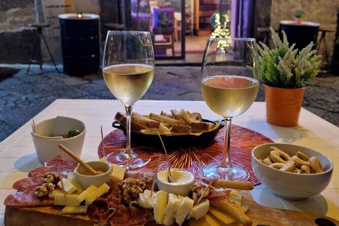 Guided, FUN Wine Tasting with Trivia Games, Napoli - The Unique Focus on Campania Wines