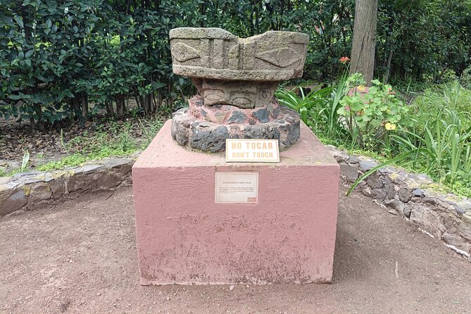 Guided Private Tour Teotihuacan,Basilica of Guadalupe,Tlatelolco - Visiting the Teotihuacan Pyramids with a Certified Guide