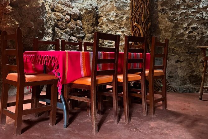 Guided Tour in Area with Cave Breakfast and CDMX Transportation - Starting the Day at La Cueva Teotihuacán