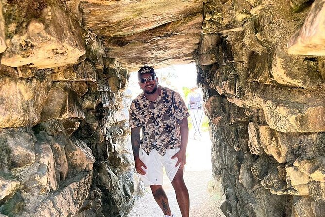 Guided tour to Tulum majestic Ruins + Cenote swim + Lunch - Tulum Archaeological Site on Coastal Cliffs