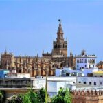 Guided Walking Tour in Seville - The Significance of the Giralda Bell Tower and Mosque Minaret