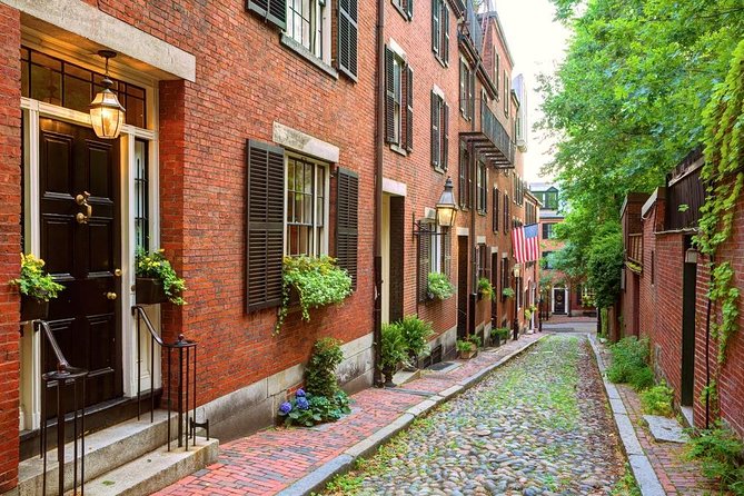 Guided Walking Tour of Copley Square to Downtown Boston Freedom Trail - Exploring Boston Public Garden and Beacon Hill’s Acorn Street