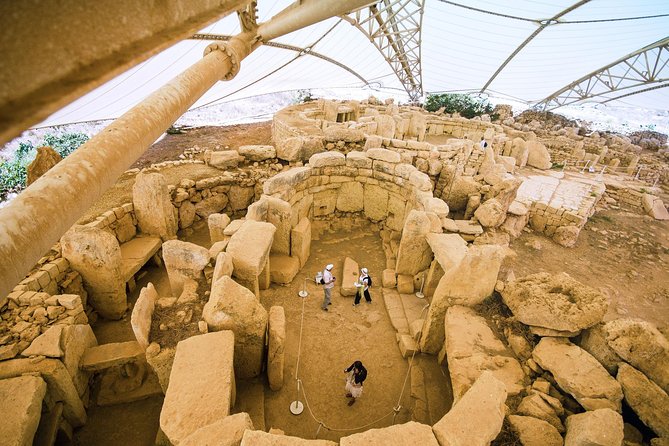 Hagar Qim temple (UNESCO) and Limestone Heritage guided tour - Exploring Hagar Qim Temple and the Mnajdra Archaeological Park