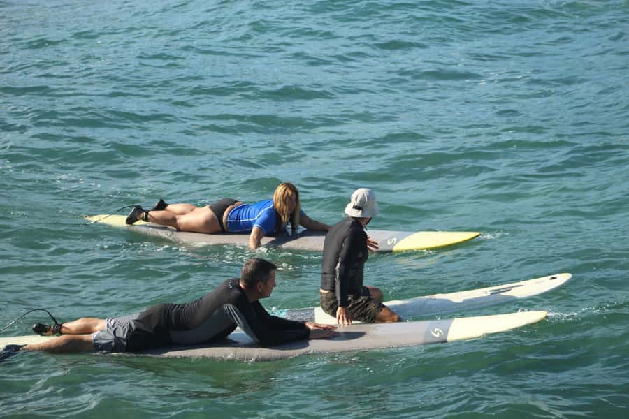 Haleiwa: Surf Lesson/Guide - Group Surf Lessons for Shared Excitement