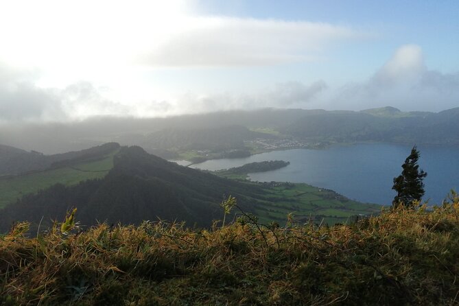 Half-Day 4x4 Tour to Lagoa das Sete Cidades - Discovering the Caldeira das Sete Cidades Viewpoints