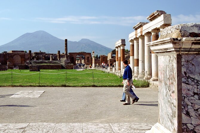 Half-Day Exclusive Private Tour of Pompeii and Herculaneum - Ride to Herculaneum for Superior Preservation