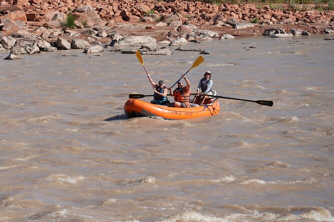 Half Day Guided Whitewater Rafting in Moab - What to Expect During the Rafting Experience