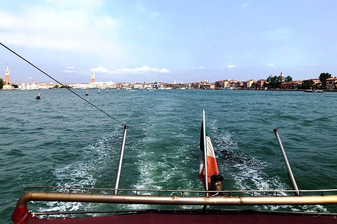 Half-Day Motorboat Cruise to Venice Lagoon Islands Murano and Burano - Scenic Scenery and Boat Ride Experience