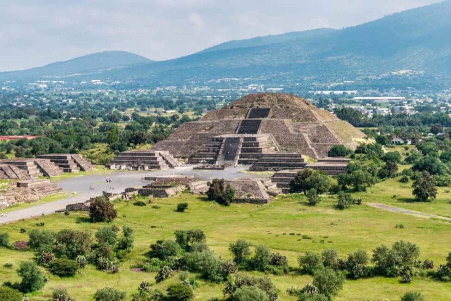 Half-Day Private Teotihuacán Tour from Mexico City - Exploring the Pyramids of Teotihuacán
