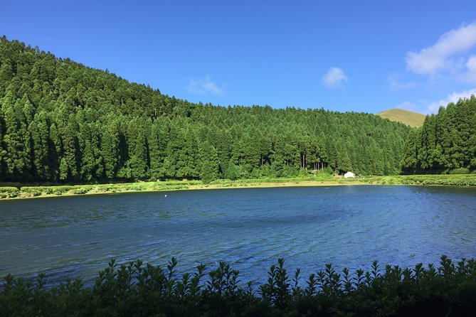 Half Day Sete Cidades (West side of the Island) - Exploring the Volcano Crater at Caldeira das Sete Cidades
