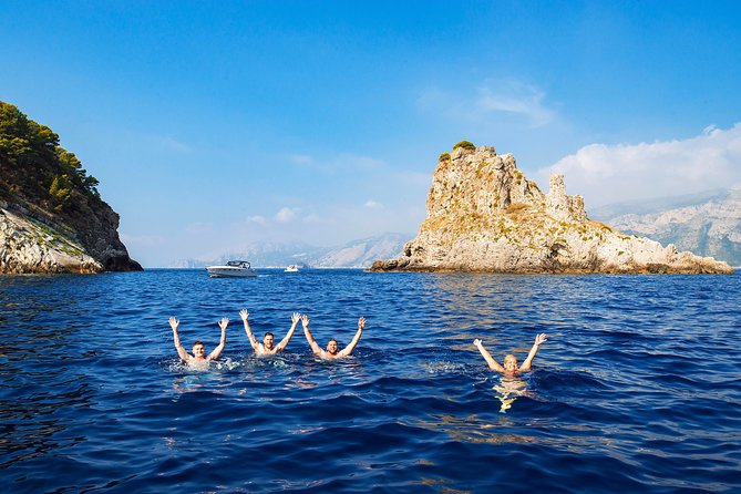 Half-Day Small Group Trip to Capri & Blue Grotto from Sorrento - Exploring Capri’s Coastal Landmarks from the Water