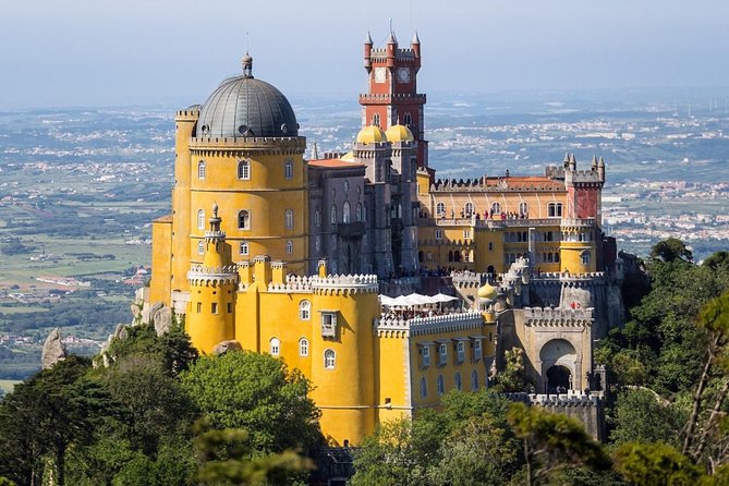 Half day to Sintra with a Palace of your choice in Private Tour - Visiting a Palace of Your Choice in Sintra