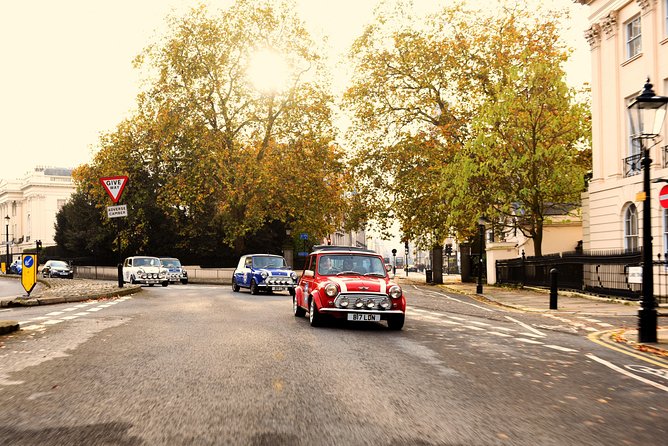 Half Day Tour in a classic Mini Cooper - Iconic London Landmarks Covered in Less Than a Day
