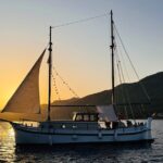 HalfDay Traditional Boat Tour in Korula Archipelago - Snacks, Drinks, and Snorkeling Equipment Included