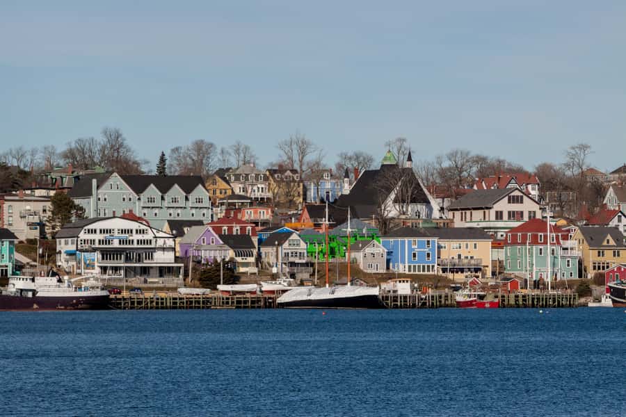 Halifax: Lunenburg and Mahone Bay Private Tour - Discovering Lunenburg’s UNESCO World Heritage Status