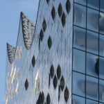 Hamburg: Guided Port Walk for Families - Starting Point at Deichstraße 30 in Hamburg