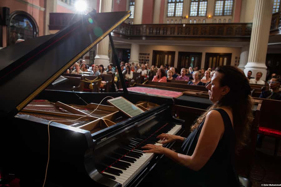 Harlem New York Jazz Tour: Jammin Jazz Evening - The Tour’s Starting Point at the Apollo Theater