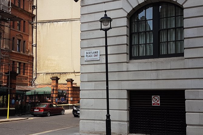 Harry Potter London Sights and Film Locations - Private Tour - Goodwin’s Court: Recognizable Harry Potter Filming Alley