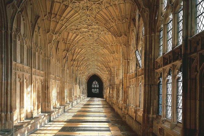 Harry Potter Tour of England by Black Taxi Tour from London - The Experience Begins in Lacock’s Picturesque Streets