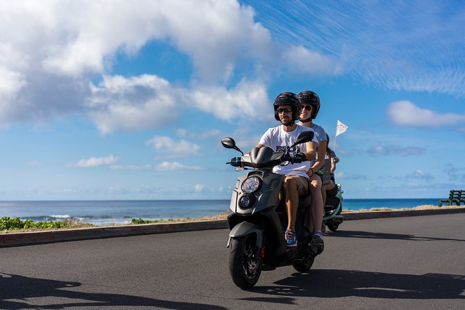 Hawaiian Style Scooter Ride around O'ahu for the Day - Top Stops and Scenic Routes on the Scooter Tour