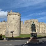 Heathrow Airport Arrival To London Via Windsor Castle - Meet and Greet at Heathrow with Luggage Assistance