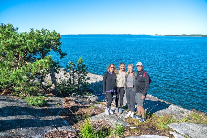 Helsinki: Archipelago Exploration at Porkkalanniemi peninsula - Highlights of the Easy 5 km Hike on Varied Terrain