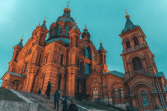 Helsinki private tour with a city planner - Exploring Helsinki’s Markets and Parks