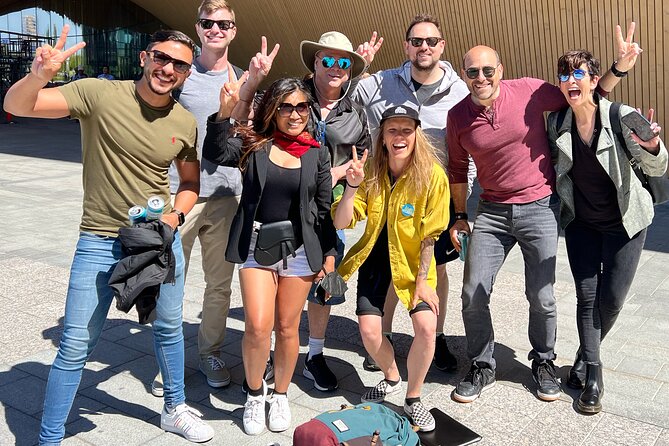 Helsinki Walking Tour - Small Group - The Bank of Finland and J.V. Snellman’s Statue