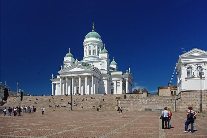 Helsinki Walking Tour with PRIVATE Professional guide - Discover Helsinki’s Iconic Landmarks
