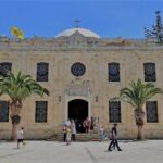 Heraklion: City Highlights with a Private Driver - Walking the Fortifications of Heraklion