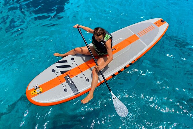 Heraklion: Romantic Sunset Cruise to Dia - Snacks and Drinks - Food and Drinks: Local Flavors at Sea