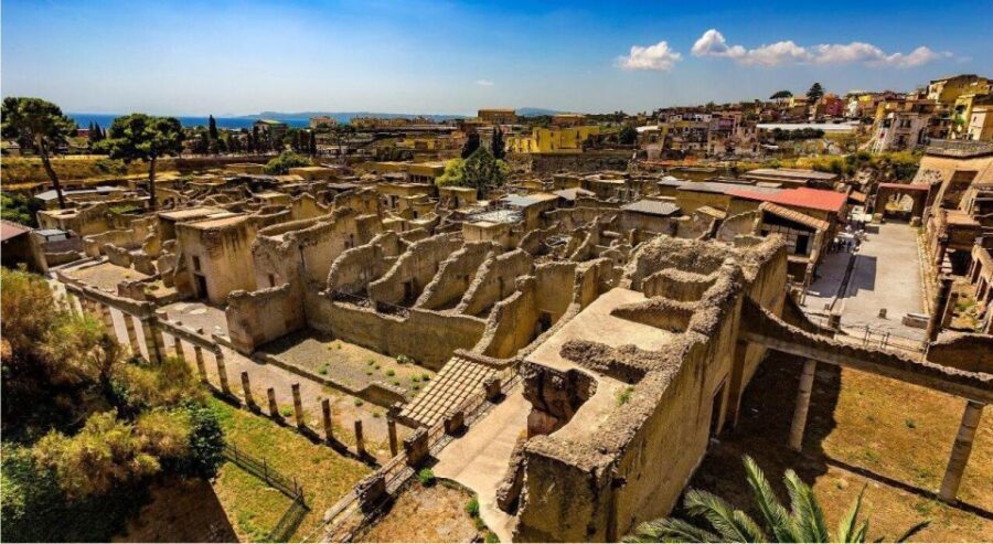 Herculaneum with an Archaelogical Guide & Ticket - Comfortable Coach Transport to Herculaneum