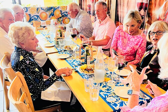 Hidden Authentic Italian Gems in Naples Food Tour - Starting Point and Logistics for the Food Tour