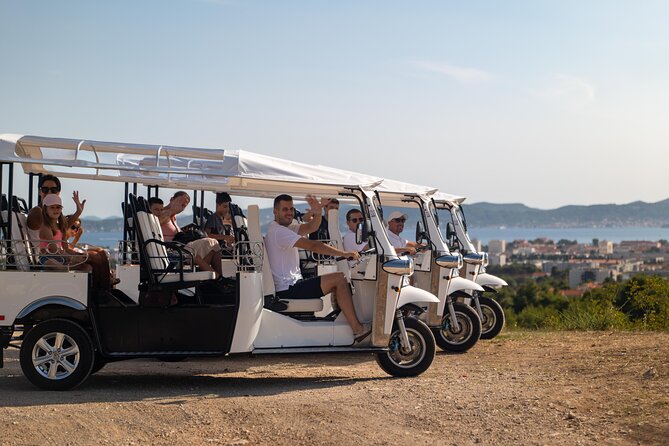 Hidden Gems of Zadar Eco tuk tuk Tour - Visiting Kolovare Beach: Scenic and Relaxing Stop