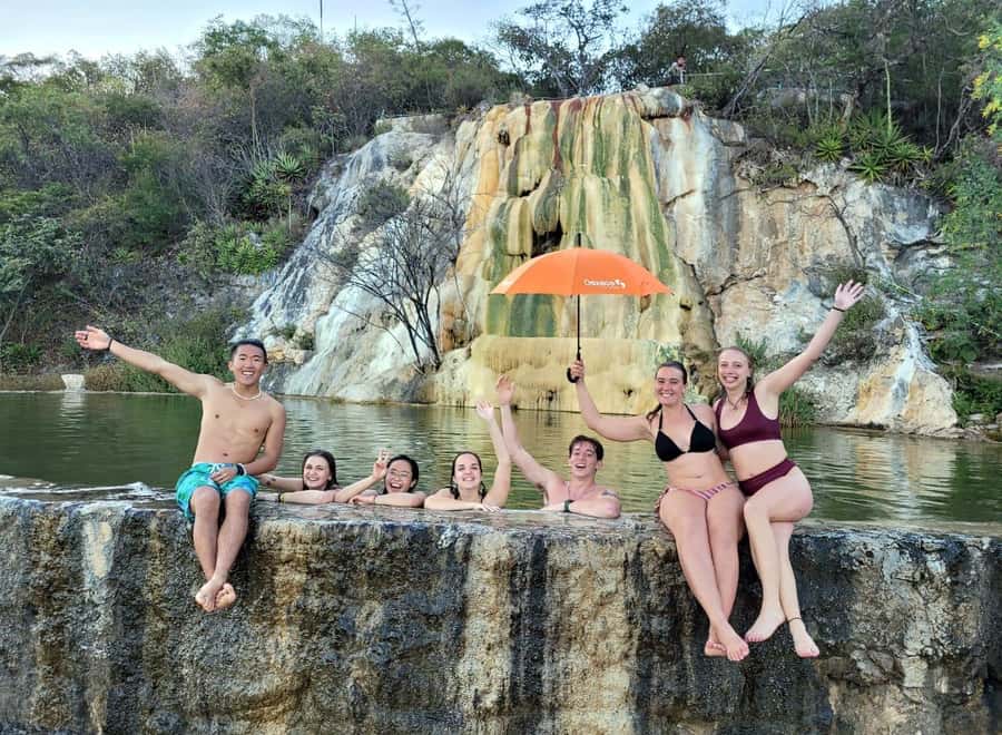 Hierve el Agua, Mitla, El Tule Tree, Rugs, Mezcal Distillery Tour - Starting Point and Meeting Details in Oaxaca